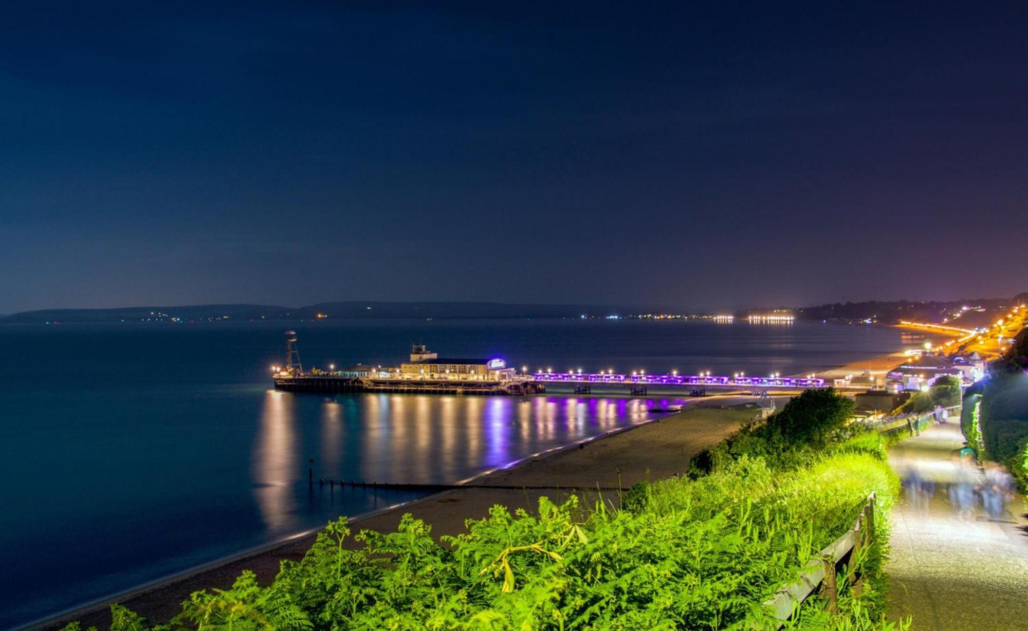 Bournecoast - Clifftop Apartment With Garden -Fm827 Μπόρνμουθ Εξωτερικό φωτογραφία