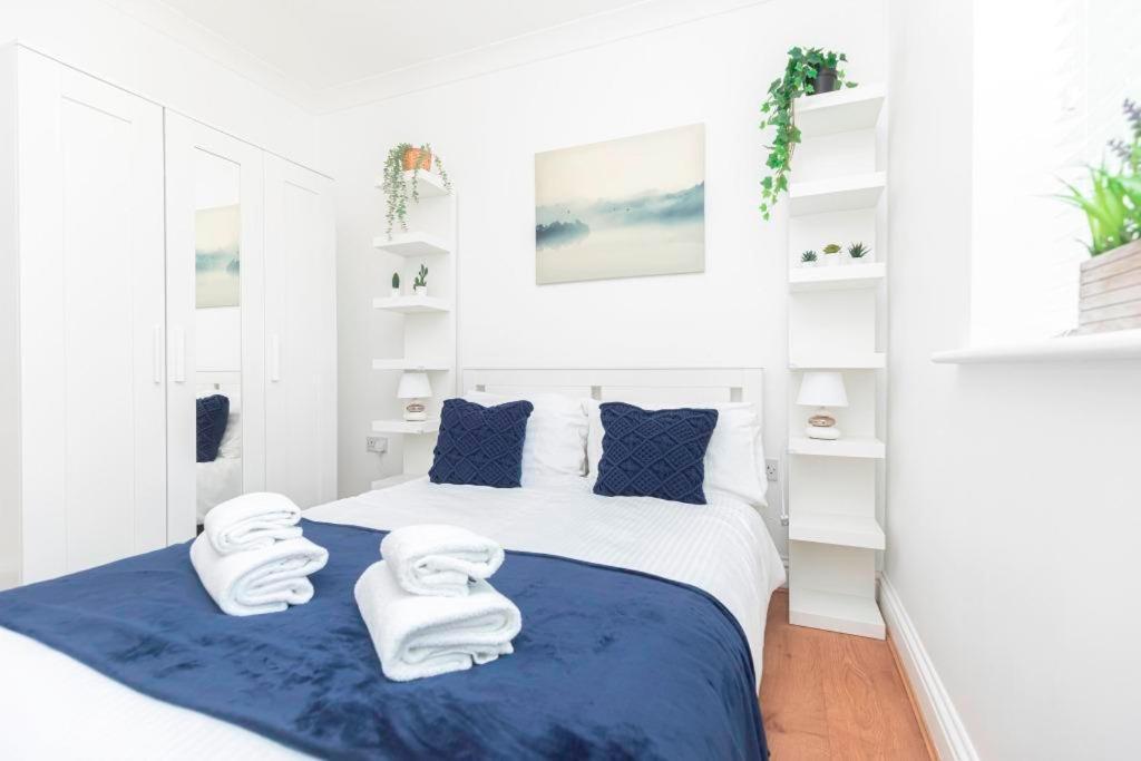 Bournecoast - Clifftop Apartment With Garden -Fm827 Μπόρνμουθ Εξωτερικό φωτογραφία