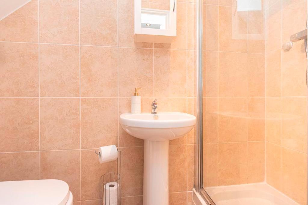Bournecoast - Clifftop Apartment With Garden -Fm827 Μπόρνμουθ Εξωτερικό φωτογραφία